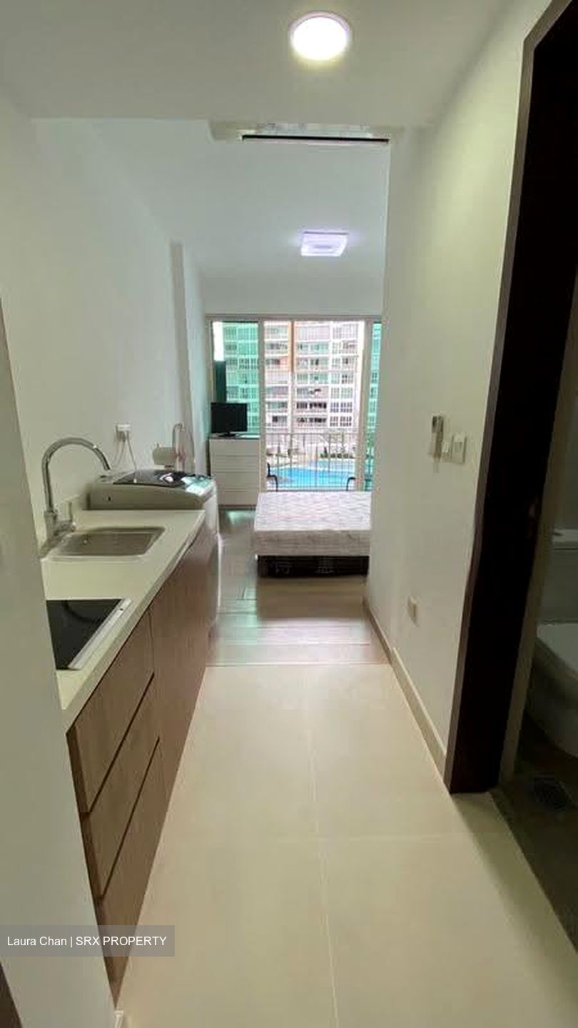 Watercolours (D18), Condominium #634205721